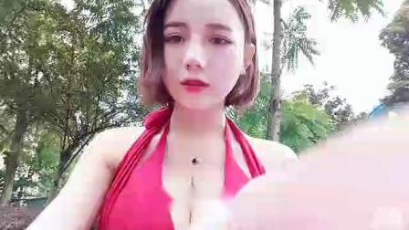 洛丽塔大哥-直播抖胸视频