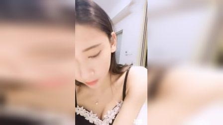 Abby林玲-直播抖胸视频