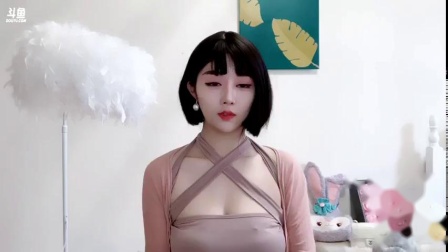 粉色小懒懒性感热舞-热舞视频