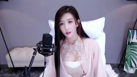 秀秀呢-直播闪现视频