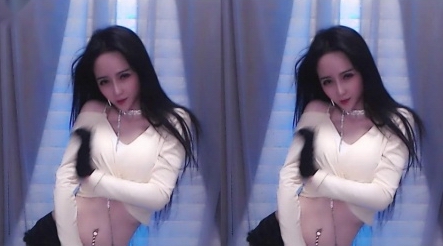 杨杨baby-直播抖臀抖胸热舞