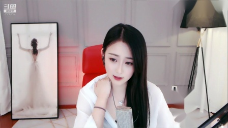 大宝好哇塞-走光闪现福利视频
